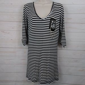JetSet Black & White Stripe Tunic Top LG